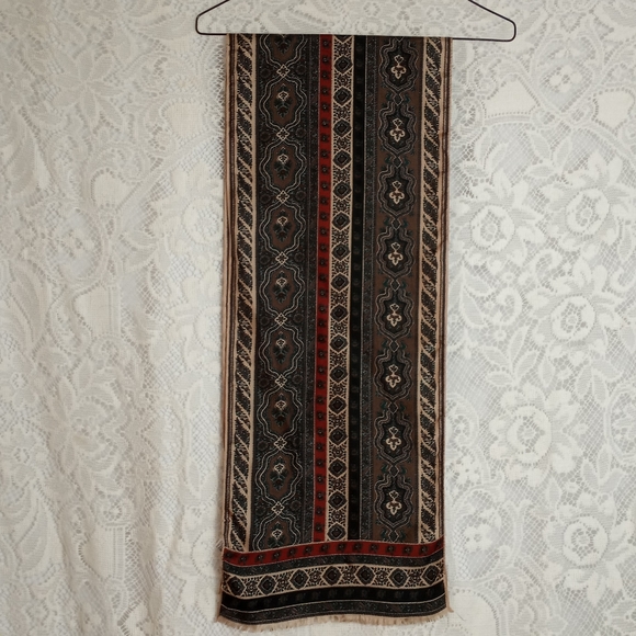 Vintage 100% Silk Scarf Oblong Floral Boho Multi Printed Echo Club 7 - Picture 3 of 9